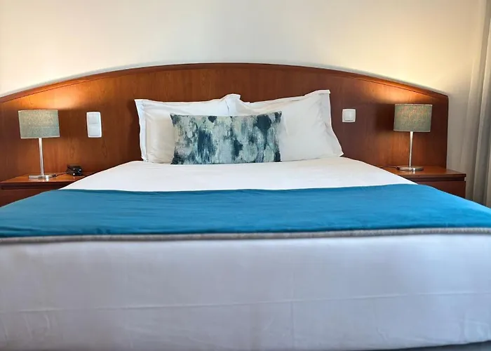 Apulia Praia Hotel